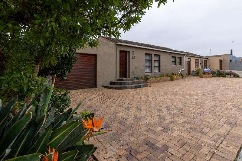 3 Bedroom Property for Sale in Northpine Western Cape